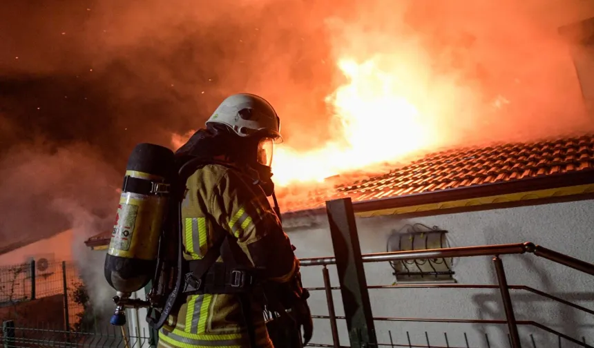 İzmir İtfaiyesi'nden kış uyarısı: Baca temizliği hayat kurtarıyor!