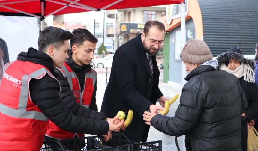 Saadet Partisi'nden 'Göz Hakkı Manavı' etkinliği