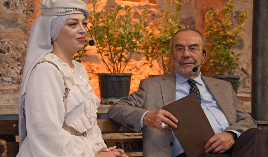 Orhan Veli’nin Şiir Dolu Hayatı Bursa Osmangazi’de Sahnelendi