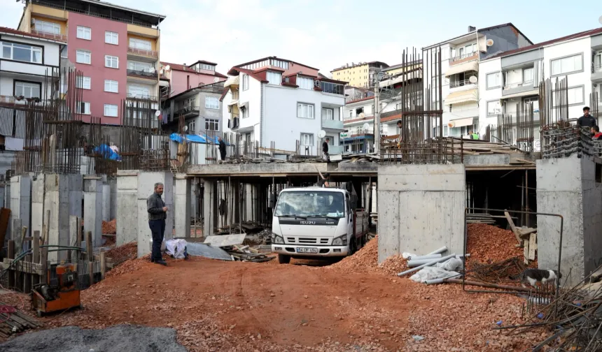 Yeni Kuruçeşme Merkez Camii hızla yükseliyor