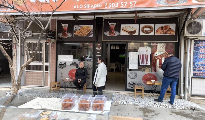 İnegöl’de Ramazan’da sigarayı bırakana süt helvası hediyesi