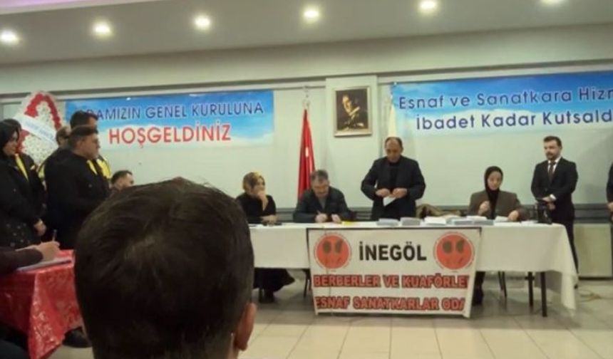 İnegöl Berberler odasında yeni başkan İsmail Dügen oldu