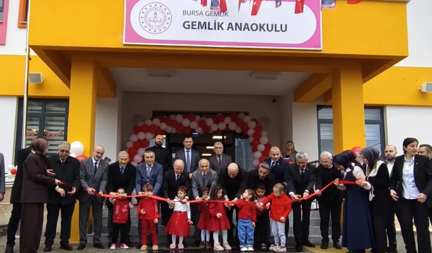 Bursa'da Gemlik ilçesinde anaokulu törenle açıldı