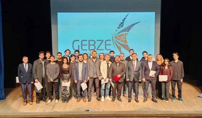 131 kişilik GTÜ ailesi Çanakkale ruhunu sanatla yaşattı