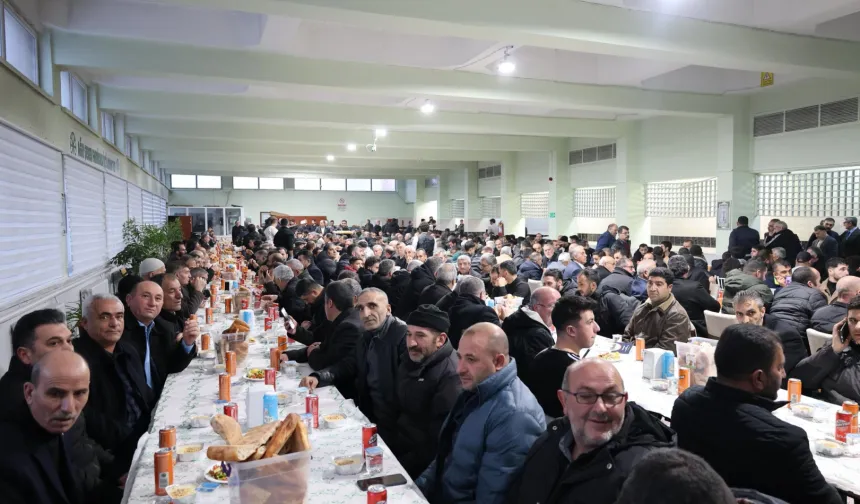 Ağrı'da pancar üreticileri iftarda buluştu