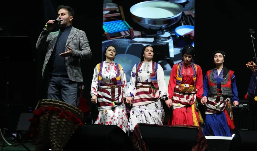 Bursa Nilüfer'de Ramazan Sokağı'nı Karadeniz kültürü sardı