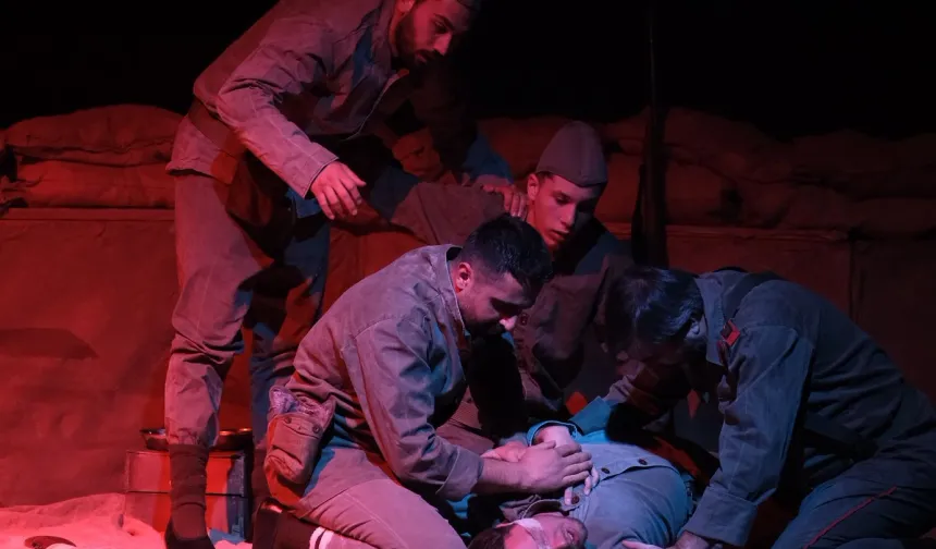 Bursa Yıldırım'da Çanakkale ruhu sahneye taşındı