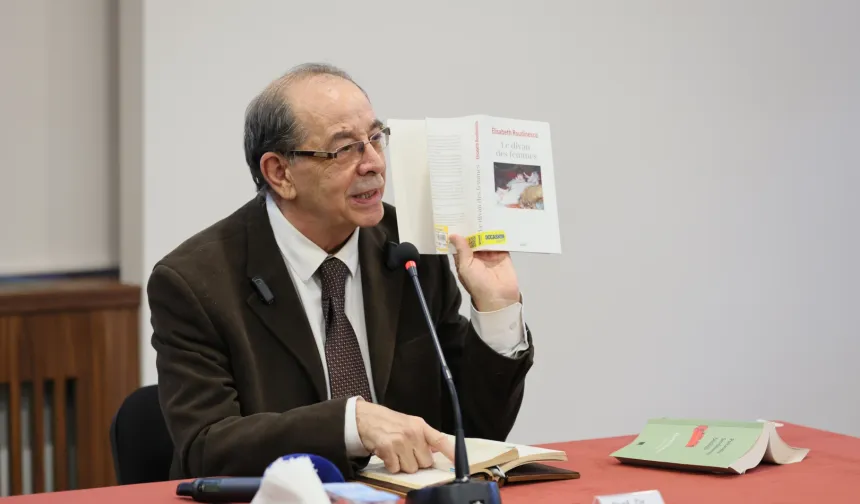 Bursa'da felsefe söyleşisine yoğun ilgi