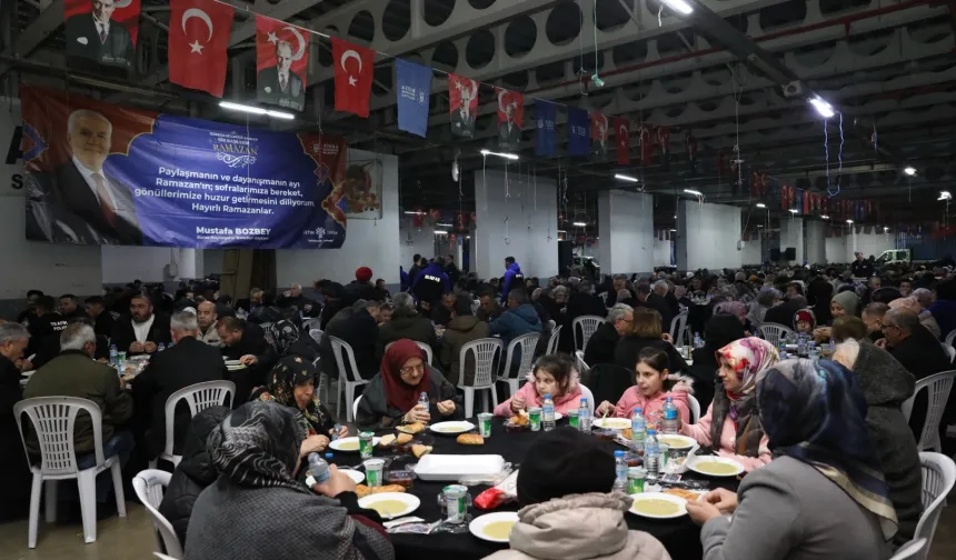 Bursa'da Gemlikliler Büyükşehir'in dayanışma sofrasında