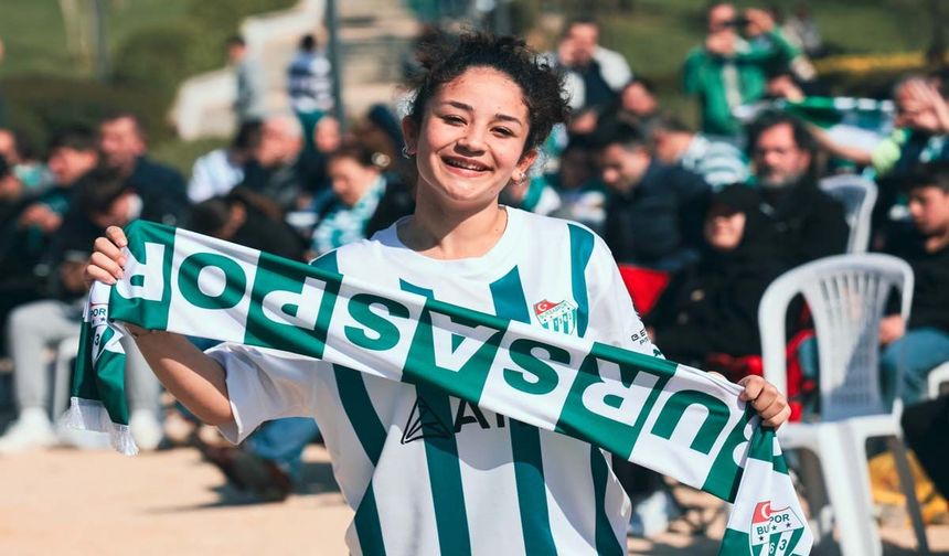 Bursa'da dev ekranda Bursaspor coşkusu!
