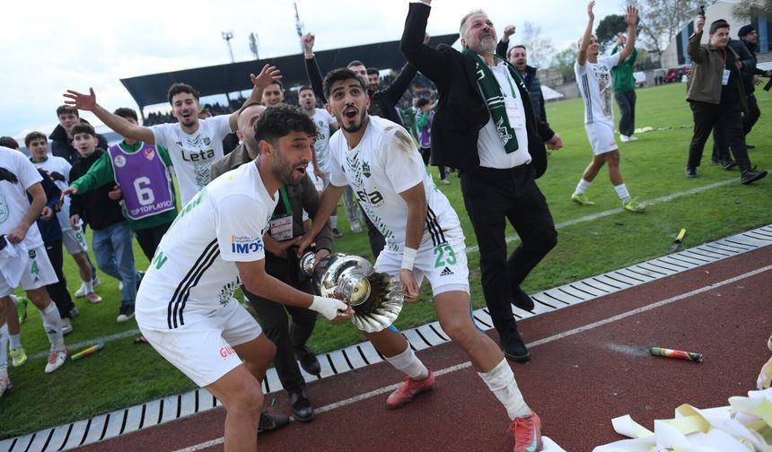 İnegöl Kafkasspor 2.lige çıktı