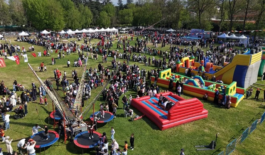 İnegöl'de 23 Nisan coşkusu hafta sonu da sürdü