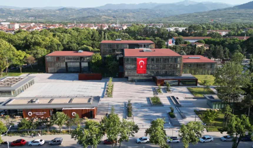 İnegöl'de ücretsiz otoparkların anlık doluluk oranı artık cebinizde