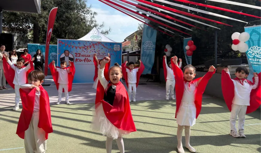 Bursa Nilüfer kreşlerinde 23 Nisan neşesi