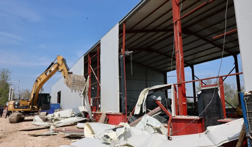 Bursa Nilüfer'de 2 günde 4 yıkım