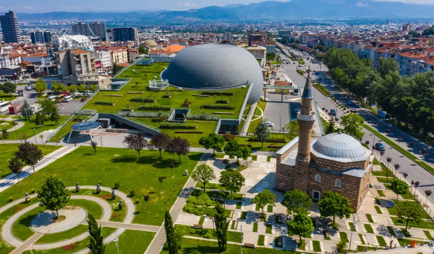 Bursa Osmangazi'de tarihi müzede günlük ziyaretçi sayısı 9 bini aştı