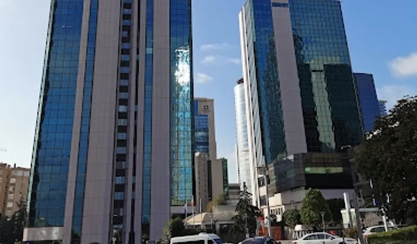 İstanbul'da İsrail Konsolosluğu önünde çatışma!