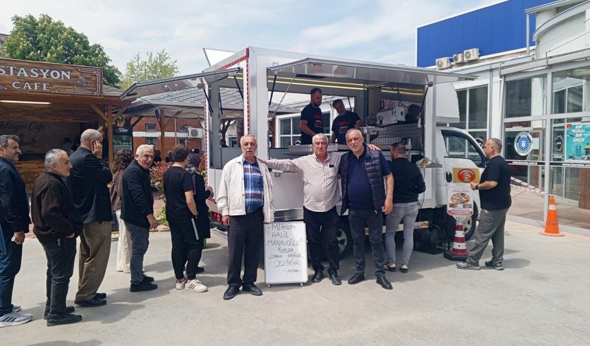 Eski Otobüsçüler Koop Başkanı Halil Manavoğlu İçin Lokma Döküldü