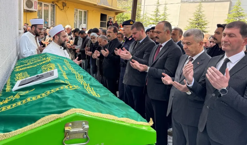 126 gün çığ altında kalan talihsiz çoban son yolculuğuna uğurlandı