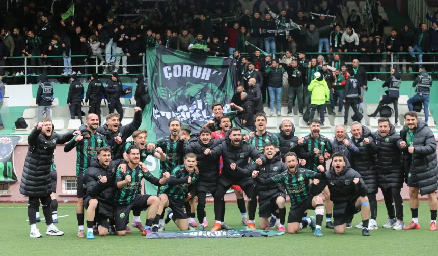 Borçkaspor şampiyonluk golüyle zirveye çıktı