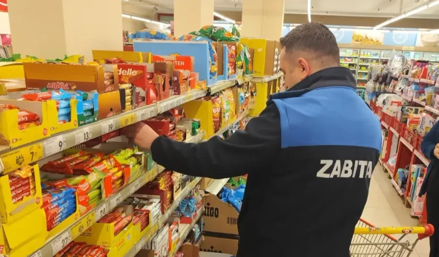 İnegöl'de zabıta ekiplerinden bakkal ve marketlere denetim