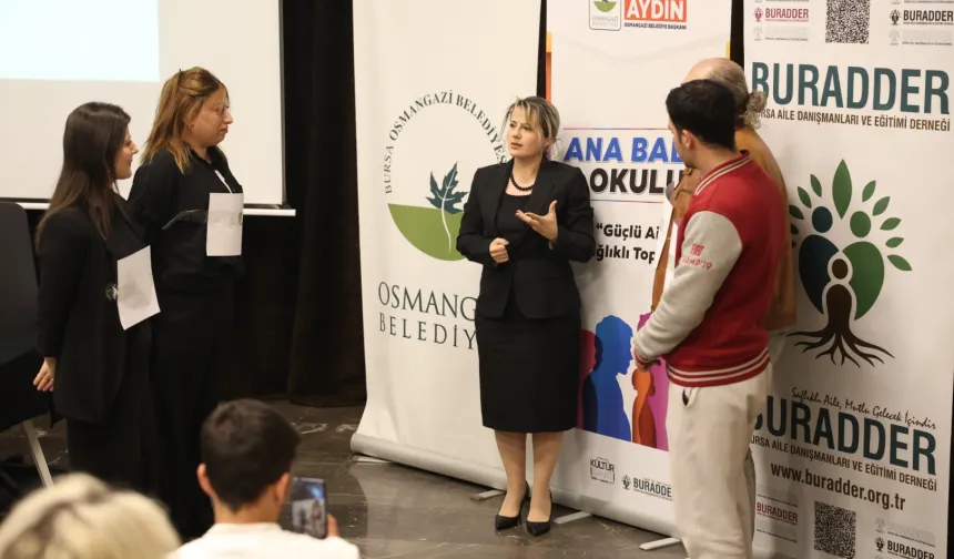 Bursa Osmangazi'de Ana Baba Okulu'nda aile içi şiddet konuşuldu