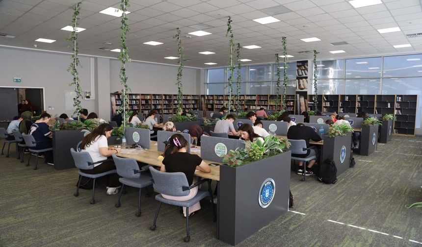 Büyükşehir’den gençlere üniversite yolunda sınav provası