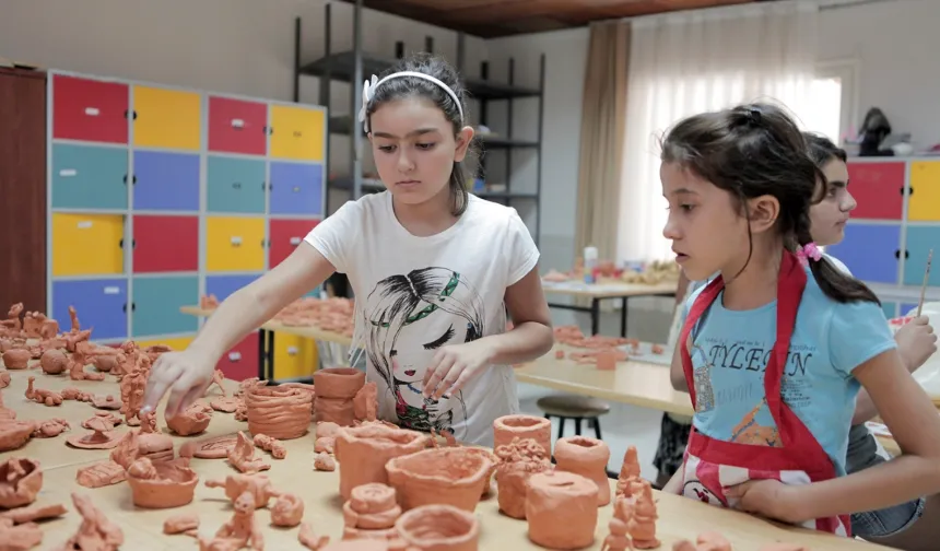 Bornova'da sanat dolu yaz