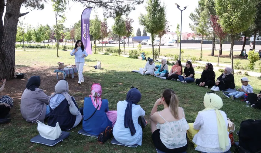 Diyetisyenimle yaza merhaba etkinliği Millet Bahçesi'nde gerçekleştirildi