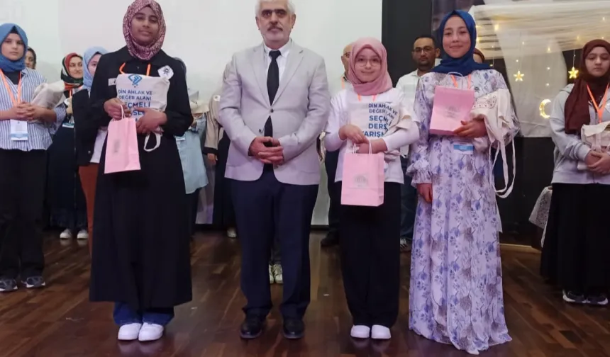 Sakarya, Kur'an-ı Kerim'i Güzel Okuma Yarışması'nda bölge finaline ev sahipliği yaptı
