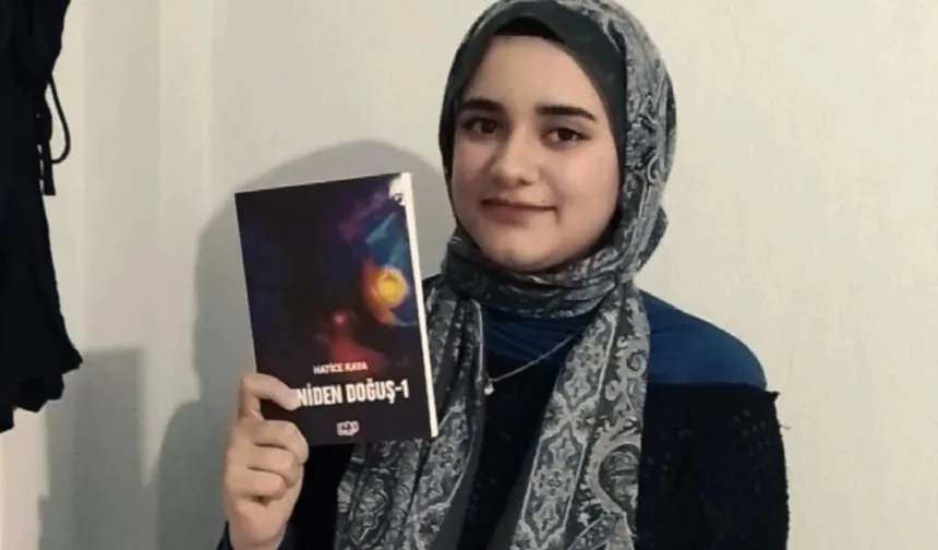 13 yaşındaki Ağrılı Hatice Kaya ilk romanını yayımladı