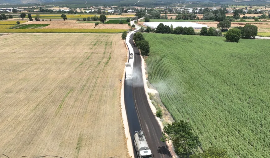 Bursa Büyükşehir'den Nilüfer'de yol yenileme çalışması