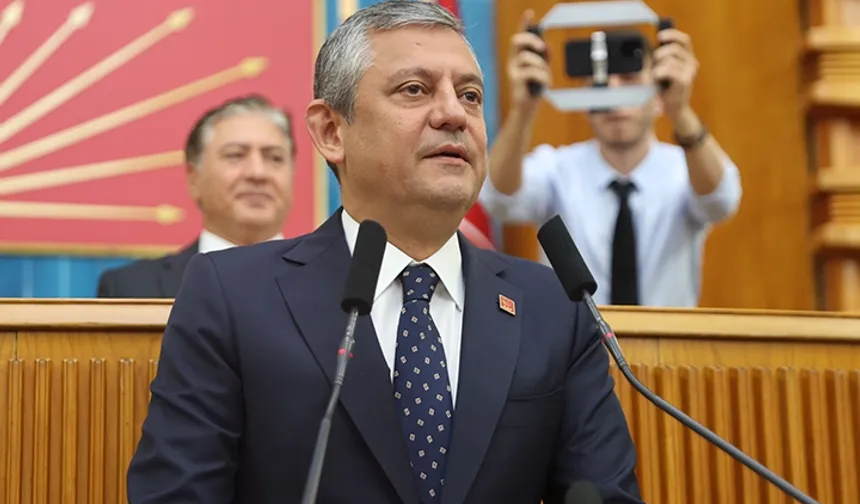 Özgür Özel'in yeni partisi için kaç milletvekili istifa edecek, CHP'den Yeni Parti'ye kaç vekil katılacak?