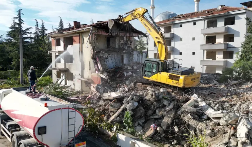 İnegöl'de 'güvenli şehir' için dönüşüm sürüyor