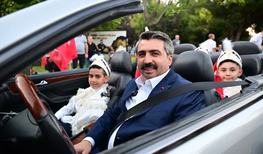 Bursa Yıldırım'da sünnet sevinci şölene dönüştü