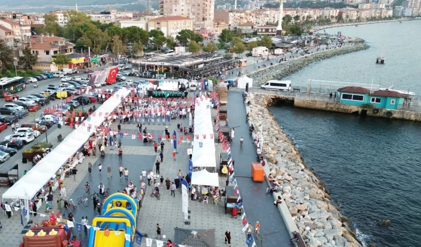 Bursa'da fetih coşkusu Gemlik'i sardı