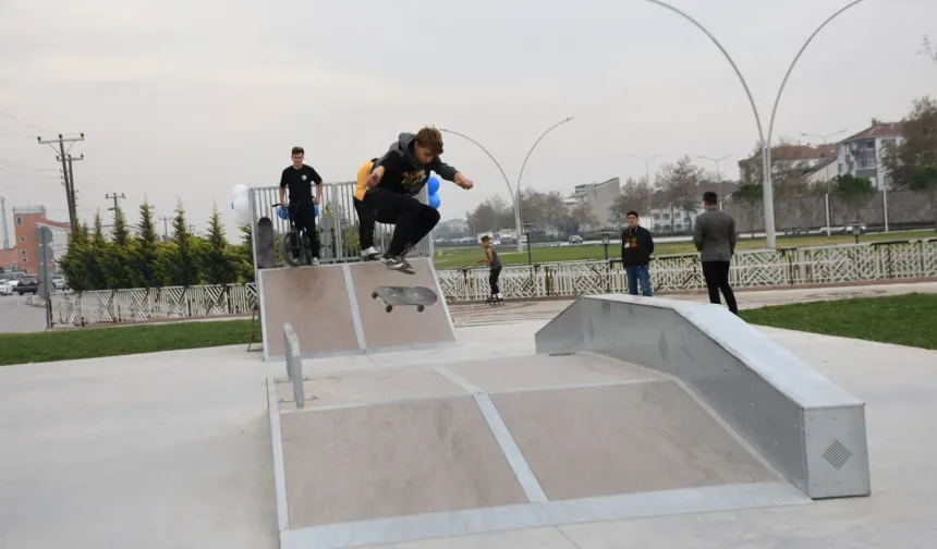 İnegöllü gençlere yeni kaykay park
