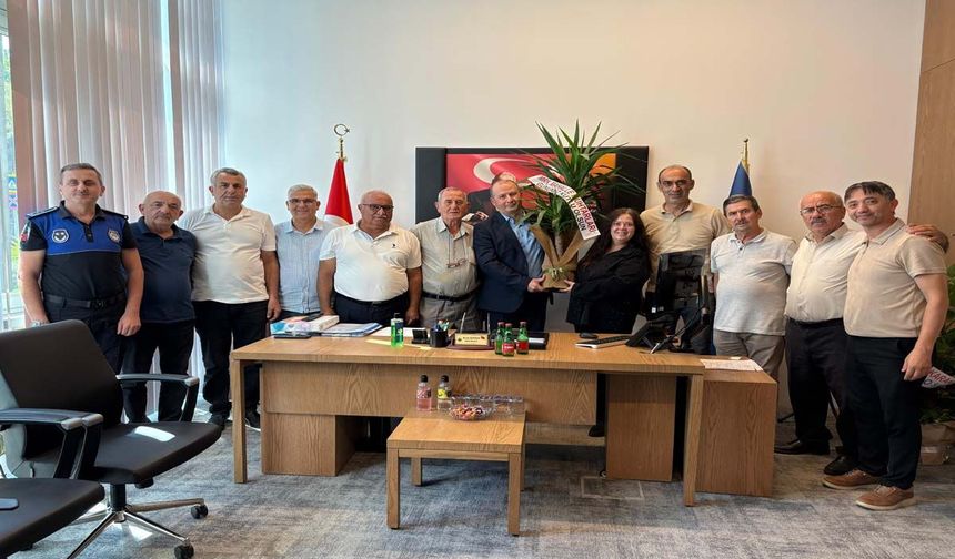 İnegöl Mahalle Muhtarlarından Zabıta Müdürüne ziyaret