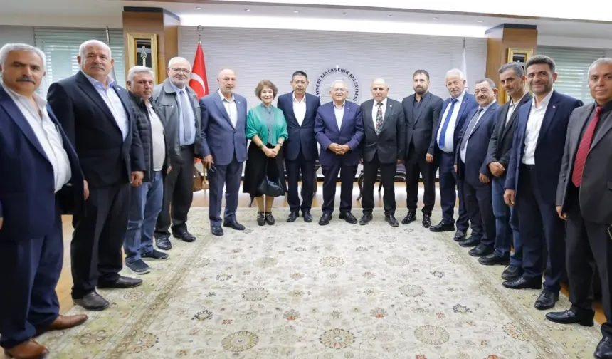 Kayseri Büyükşehir Kocasinanlı muhtarlarla buluştu