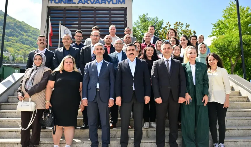 Bursa Yıldırım'da Başkan Yılmaz, Gelirler Müdürlüğü personeliyle buluştu