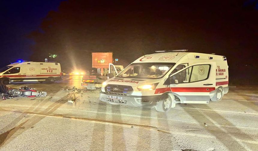 İnegöl'de feci kaza kamyonet ile motosiklet çarpıştı