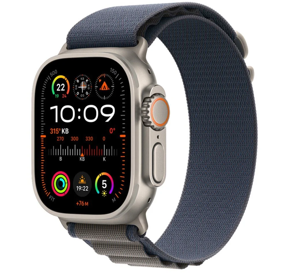 APPLE WATCH X
Apple Watch'un yeni bir modeli 2024 yılında kullanıcılar için çıkış yapabilir.

Apple Watch X olarak isimlendirilen bu cihazın mikroled ekrana ve yeni sağlık özelliklerine sahip olarak çıkış yapması bekleniyor.

Öte yandan Apple, kandaki oksijen seviyesini ölçen bir özelliğin patentini alamadığından dolayı 2023 yılında çıkardığı Apple Watch Series 9 ve Ultra 2 cihazlarının ABD'de satışını durdurmak zorunda kaldı.

Apple Watch X ile birlikte bu özelliğin de yer alması beklenmiyor.