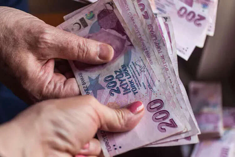 Emekli Maaşları 14 Mart'tan Itibaren Ödenecek
