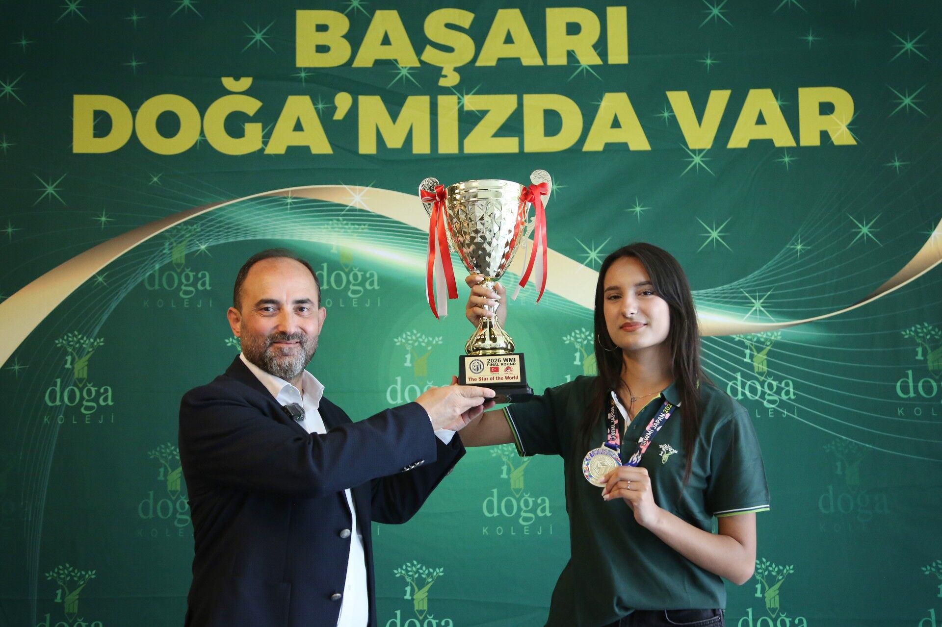 Dünya Matematik Şampiyonu Doğa Kolejinde Coşkuyla Karşılandı