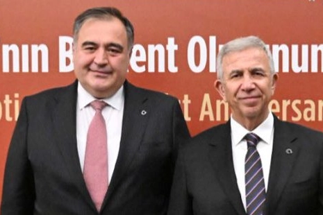 SİYASET