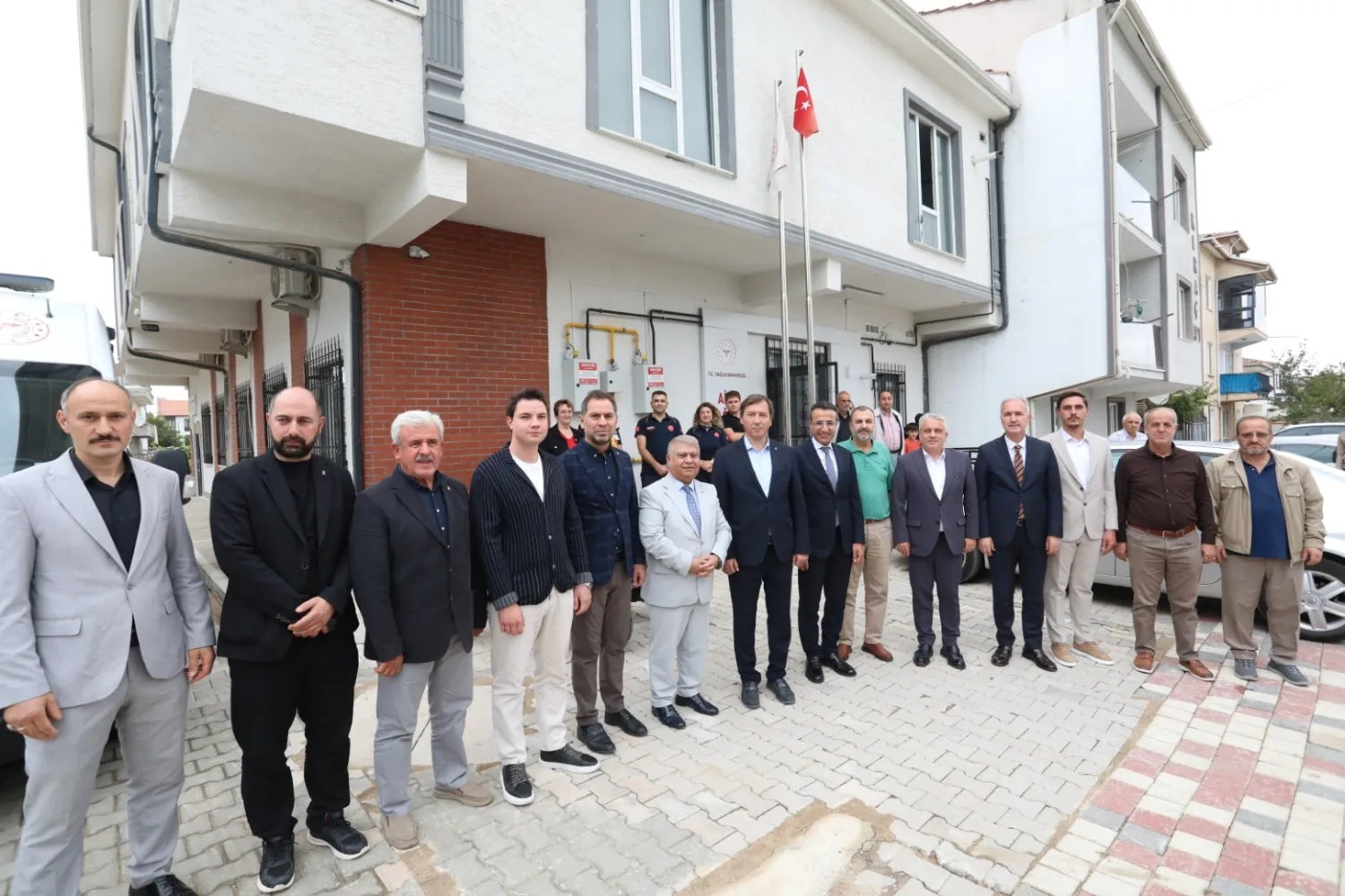 Bursa İnegöl'ün sağlık altyapısı el birliği ile güçleniyor