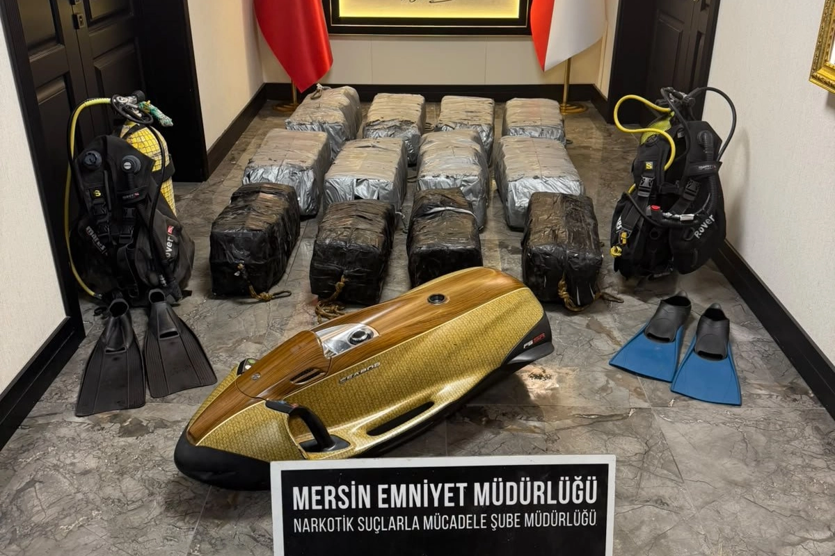 Mersin Limanı'nda gemiden 350 kilo kokain çıktı!