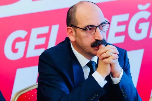 CHP Basın Danışmanı Atakan Sönmez'den Halk TV ve basın özgürlüğü vurgusu