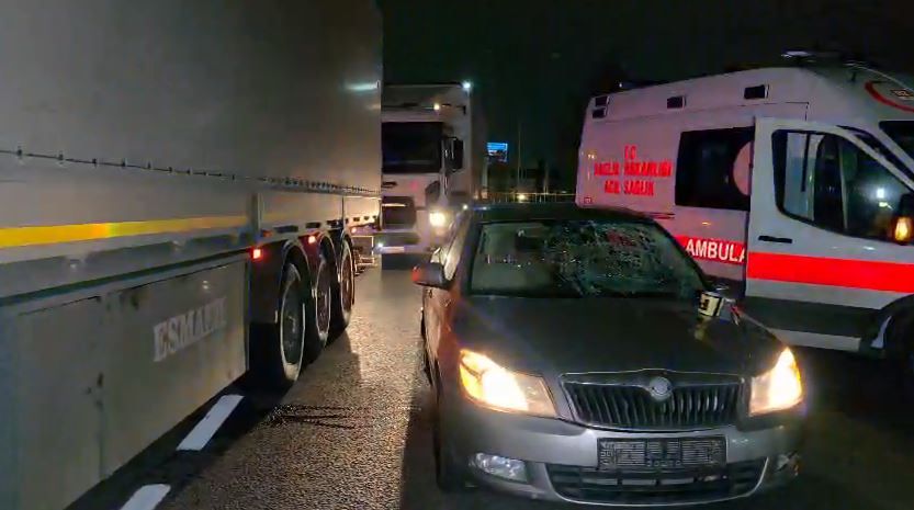 Bursa-Ankara Karayolunda Otomobilin Çarptığı Yaya Yaşamını Yitirdi