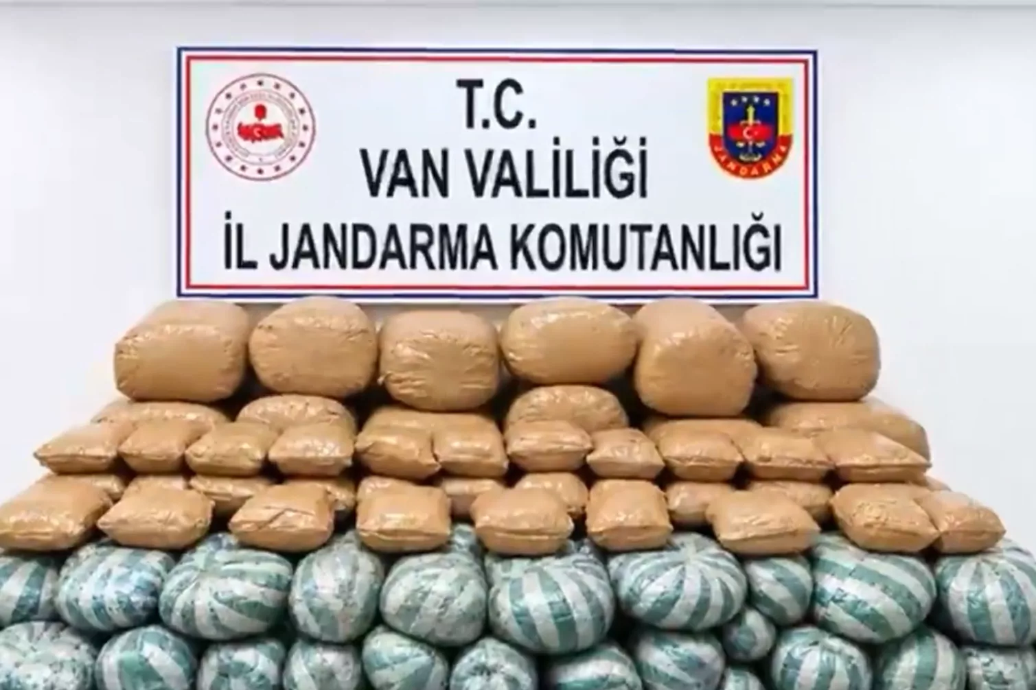 Van'da 517 kilogram uyuşturucu ele geçirildi